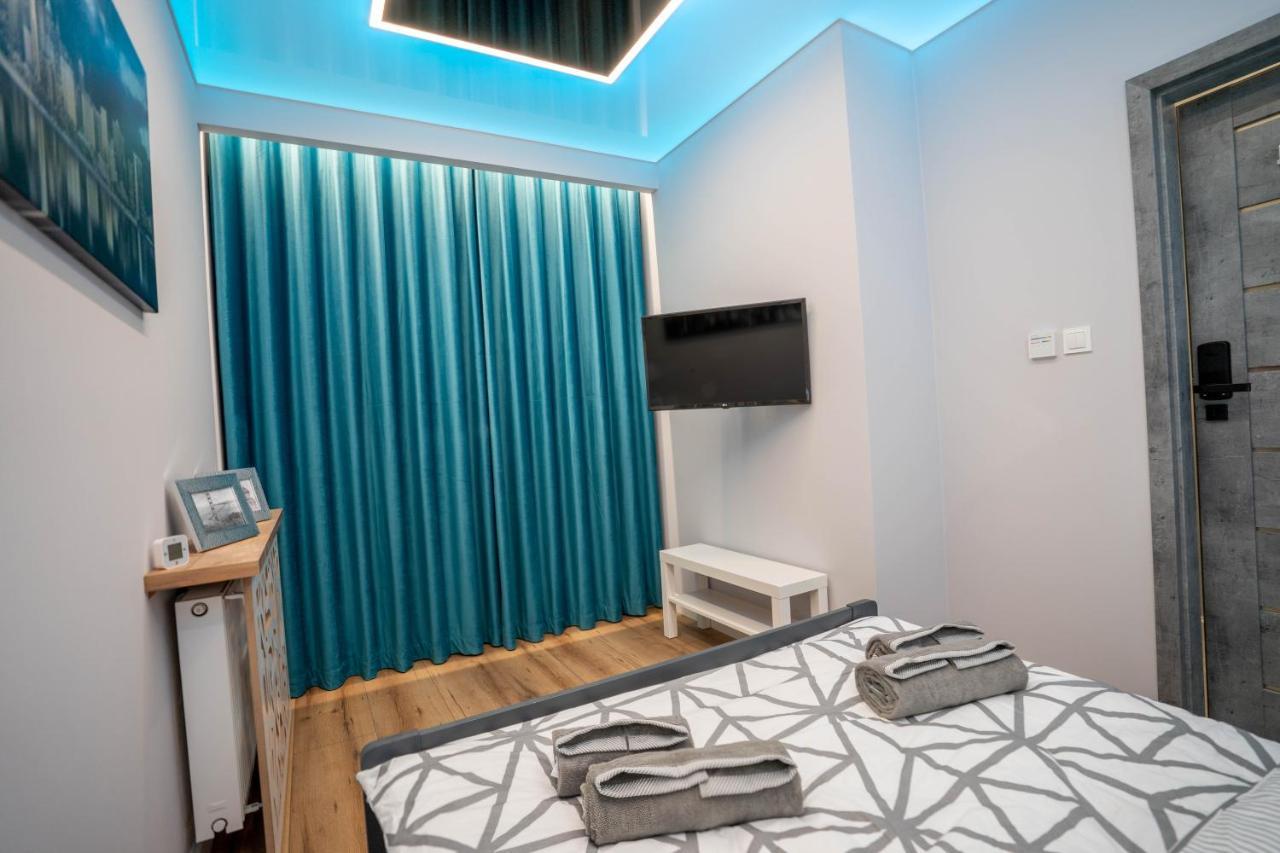 New Apartament Vip Blue Warszawa+Parking Wola Mrokowska Exterior photo